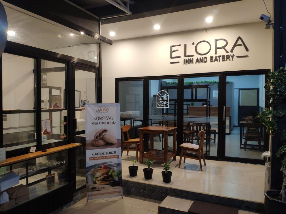 elora-hotel-labuan-bajo-front-door